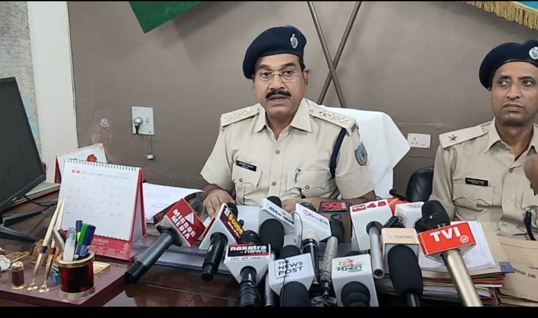 धनबाद का Sextortion गिरोह: 10,000 में आधे घंटे का लाइव न्यूड़ वीडियो दिखाकर कैसे होती थी ब्लैकमेलिंग, पढ़िए !