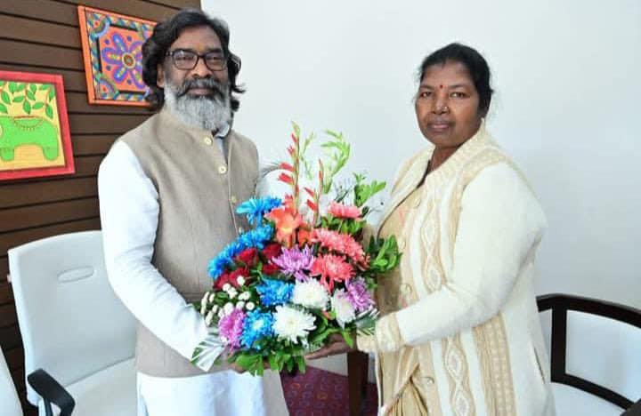 क्या झारखंड की राजनीति में एनडीए के लिए झामुमो "सायलेंट किलर" साबित होगा, पढ़िए क्यों तेजी से हो रही यह चर्चा