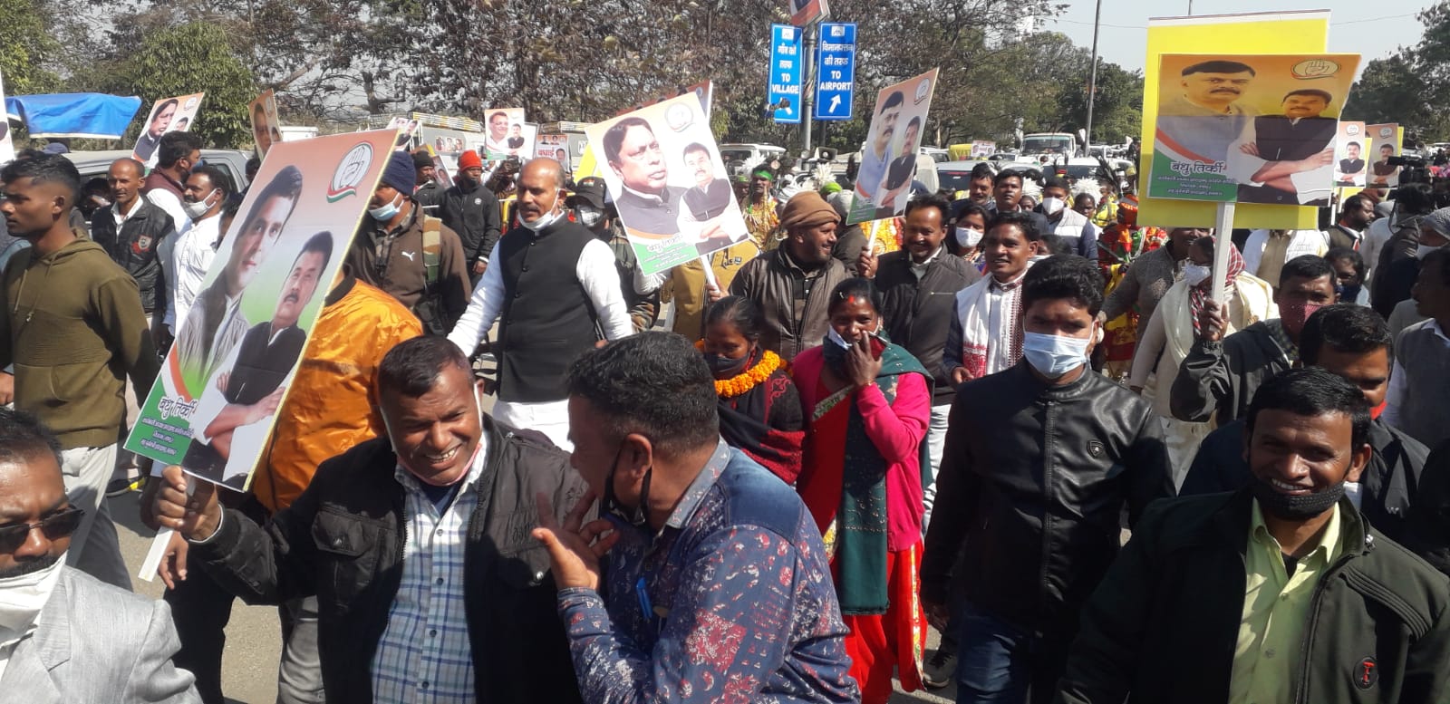 कांग्रेस के नये प्रदेश प्रभारी के रांची पहुंचने पर कार्यकर्ताओं ने किया जोरदार स्वागत