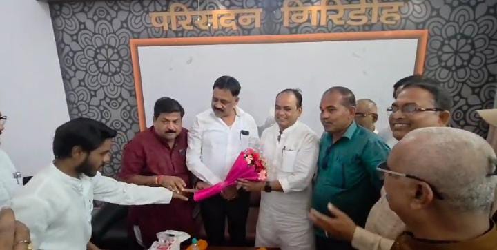 Jharkhand Politics :स्वास्थ्य मंत्री डॉ. इरफ़ान अंसारी ने बाबूलाल मरांडी पर कसा तंज, कहा इनसे पूछ कर सीएम कहीं जाएंगे क्या?