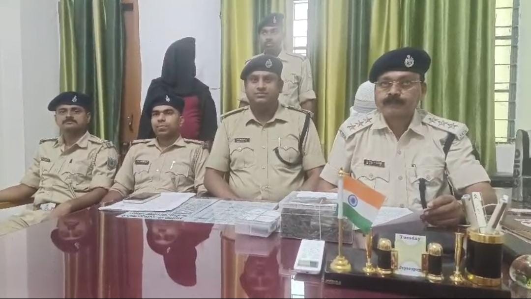 साहिबगंज पुलिस की बड़ी कार्रवाई, पुलिस ने अवैध गांजा के साथ आरोपी को किया गिरफ्तार