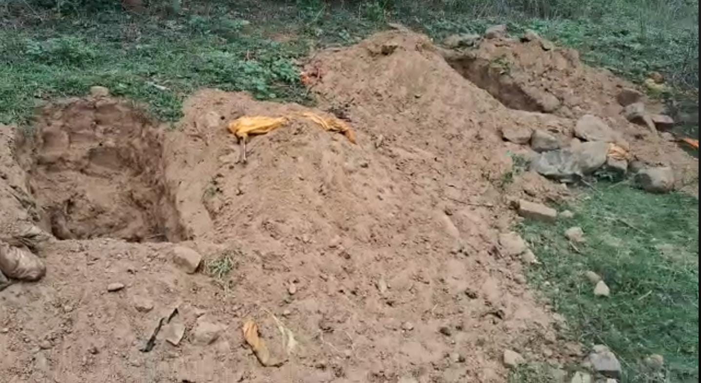 Dhanbad: हरिहरपुर के शमशान घाट से पांच शव गायब, पड़ताल में जुटी पुलिस