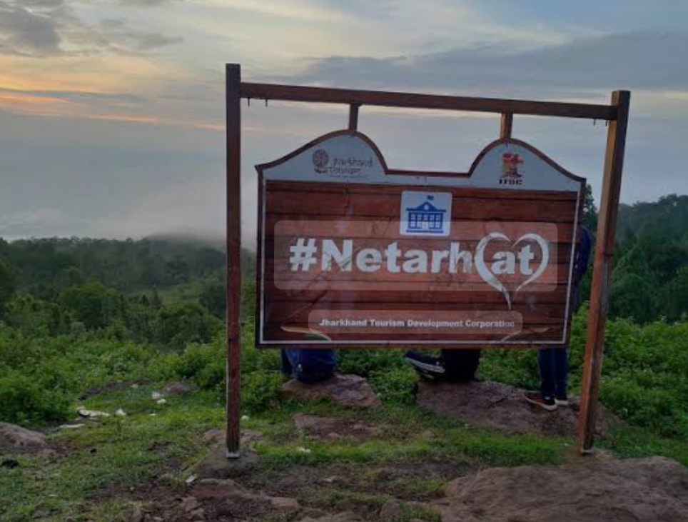 तपती गर्मी में कर रहे है सुकून की तलाश? तो चले आइए झारखंड के ‘नेतरहाट ’