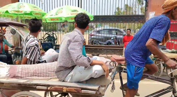 ठेले पर बिहार की स्वास्थ्य व्यवस्था! नहीं मिली एंबुलेंस तो ठेले पर ले जाना पड़ा शव, पढ़ें क्या कहता है अस्पताल प्रबंधन