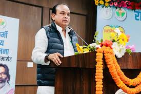 भारत ने घुस कर मारा तो मंत्री इरफान ने पाकिस्तान को ख़त्म करने की कही बात