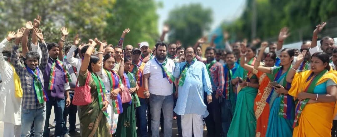 AJSU पार्टी देवघर जिला कमेटी ने की पांच घोषणाएं, अब इस तरह की जाएगी जरूरतमंदों की मदद