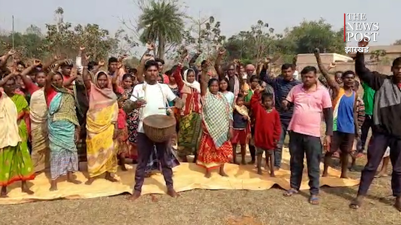 बाहरी भाषाओं को क्षेत्रीय भाषा बनाने के विरोध में बैठक, ग्रामीणों में आक्रोश