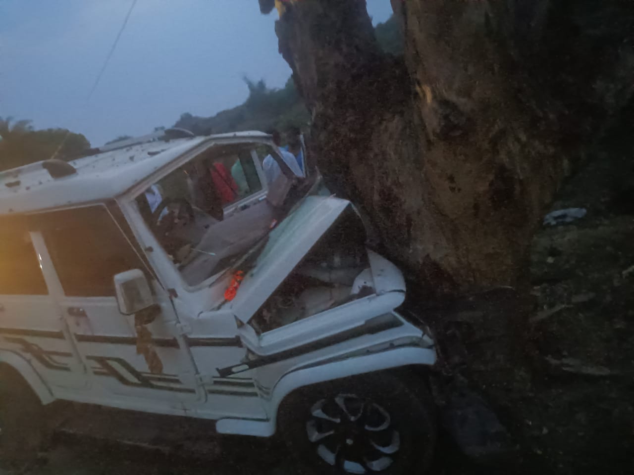 BREAKING: गिरिडीह में भीषण सड़क हादसा, दो की दर्दनाक मौत, चार की हालत गंभीर, मचा कोहराम