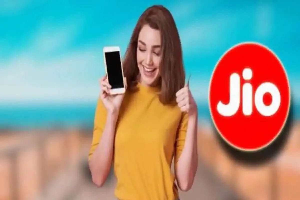 Jio के यूजर्स को इस रिचार्ज प्लान से मिलेंगे ढेरों बेनिफिट, जान लीजिए 98 दिनों वाले इस सस्ते रिचार्ज प्लान के बारे में 