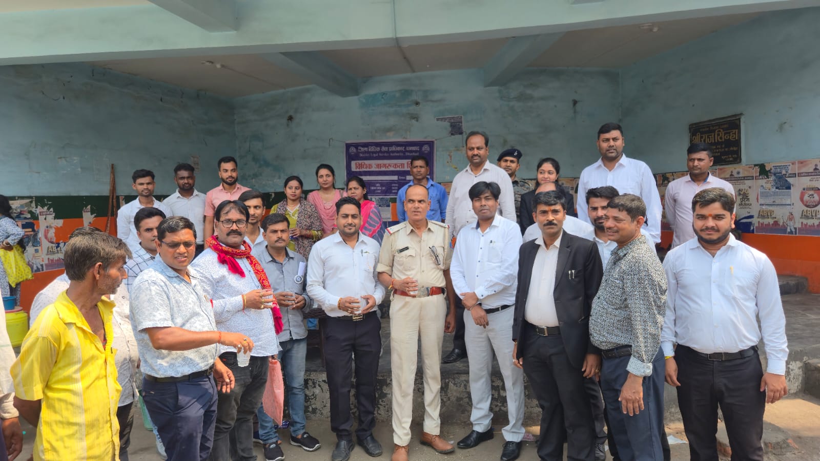 धनबाद: डालसा की टीम का समाजसेवा के क्षेत्र में बढ़ता कदम, पढ़िए पूरी गर्मी के लिए क्या है योजना