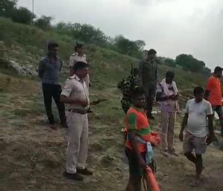 OMG: ट्रैनिंग के लिए निकला बिहार का ये युवक फिर अचानक गंगा नदी में प्रेमिका के साथ ले ली जलसमाधि, पढ़ें वजह