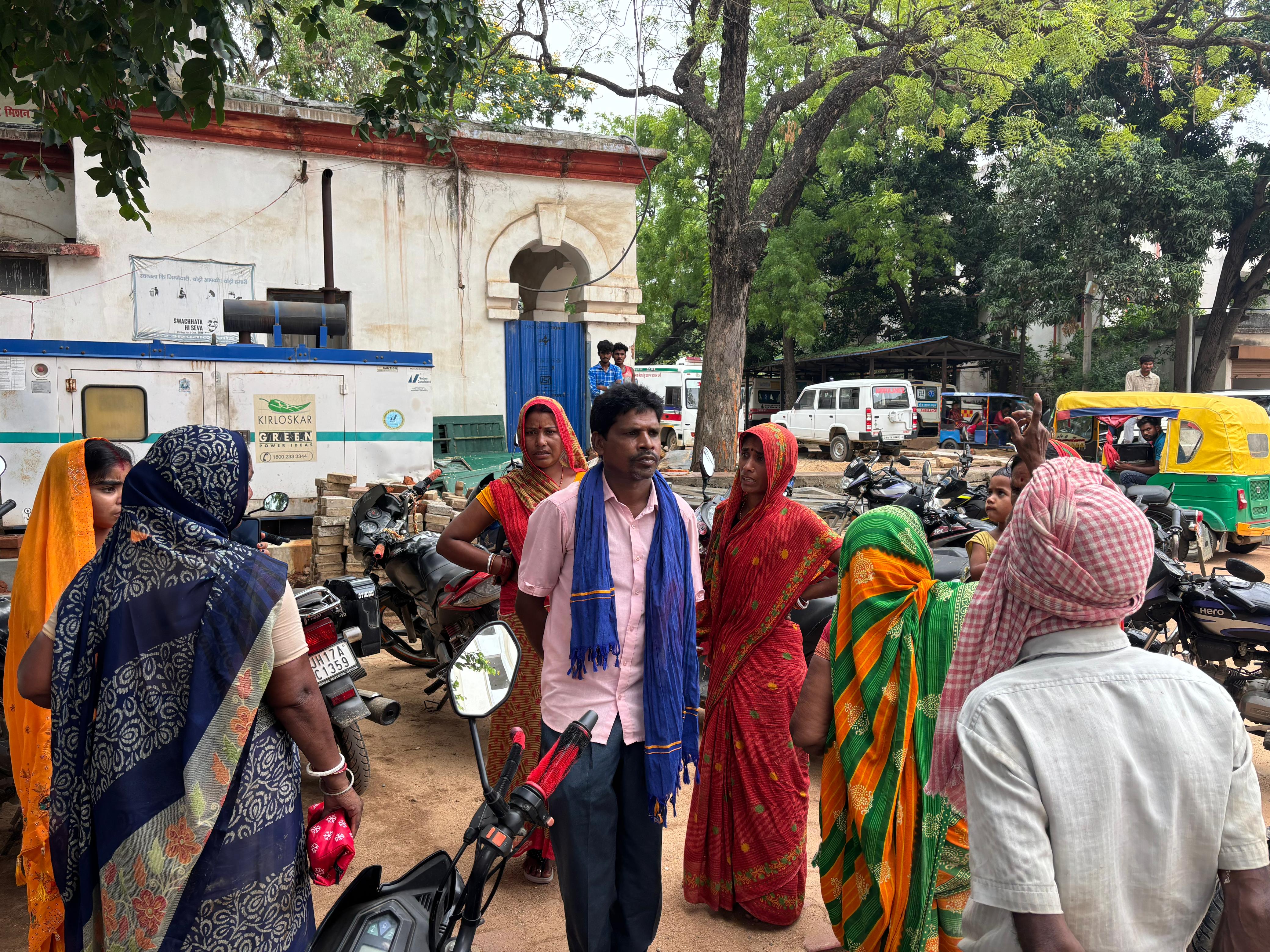 दो माह पूर्व हुए प्रेम विवाह का हुआ दुखद अंत, घर के अन्दर फंदे से लटकती मिली नवविवाहिता, पति और घरवाले हैं फरार 