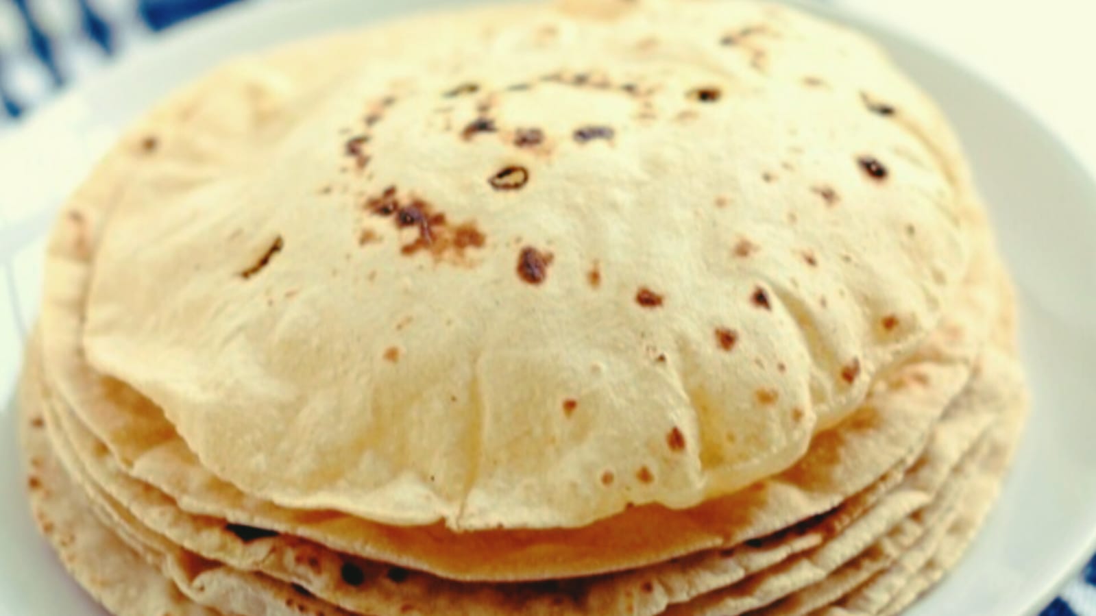 आखिर क्यों मशहूर है ‘2 जून की रोटी’ ! क्यों कर रहा है Trend, जानिए इसके पीछे की कहानी ?