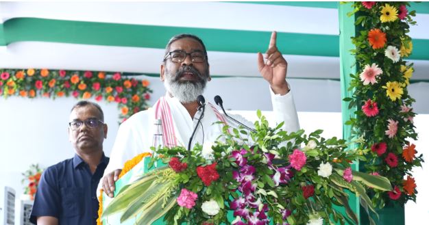 हेमंत सोरेन के एक मास्टरस्ट्रोक से चारों खाने चित्त हुई विपक्ष, राजनीतिक में भी दिख रही परिपक्वता, जानिए कैसे