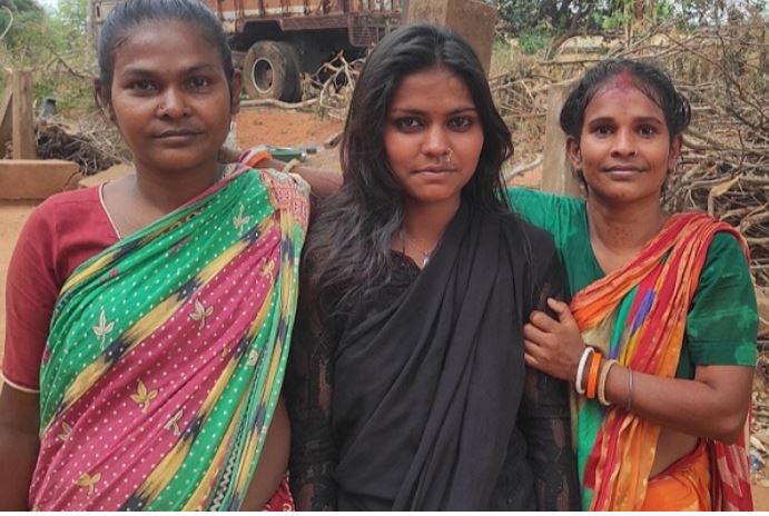 खानाबदोश 'गुलगुलिया' जाति की तकदीर बदलने निकली एक लड़की, दामिनी सबर अपने इरादों से एक नई इबारत लिख रही है. पढ़िए एक हौंसले की कहानी  