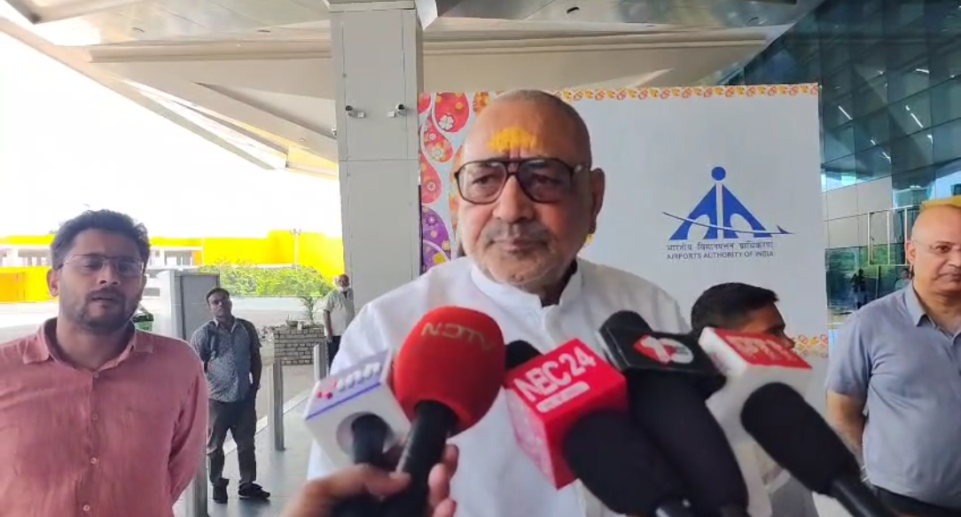 Bihar Politics: लालू-तेजस्वी पर बरसे गिरिराज, बता दिया मगरमच्छ, कह दी ये बात