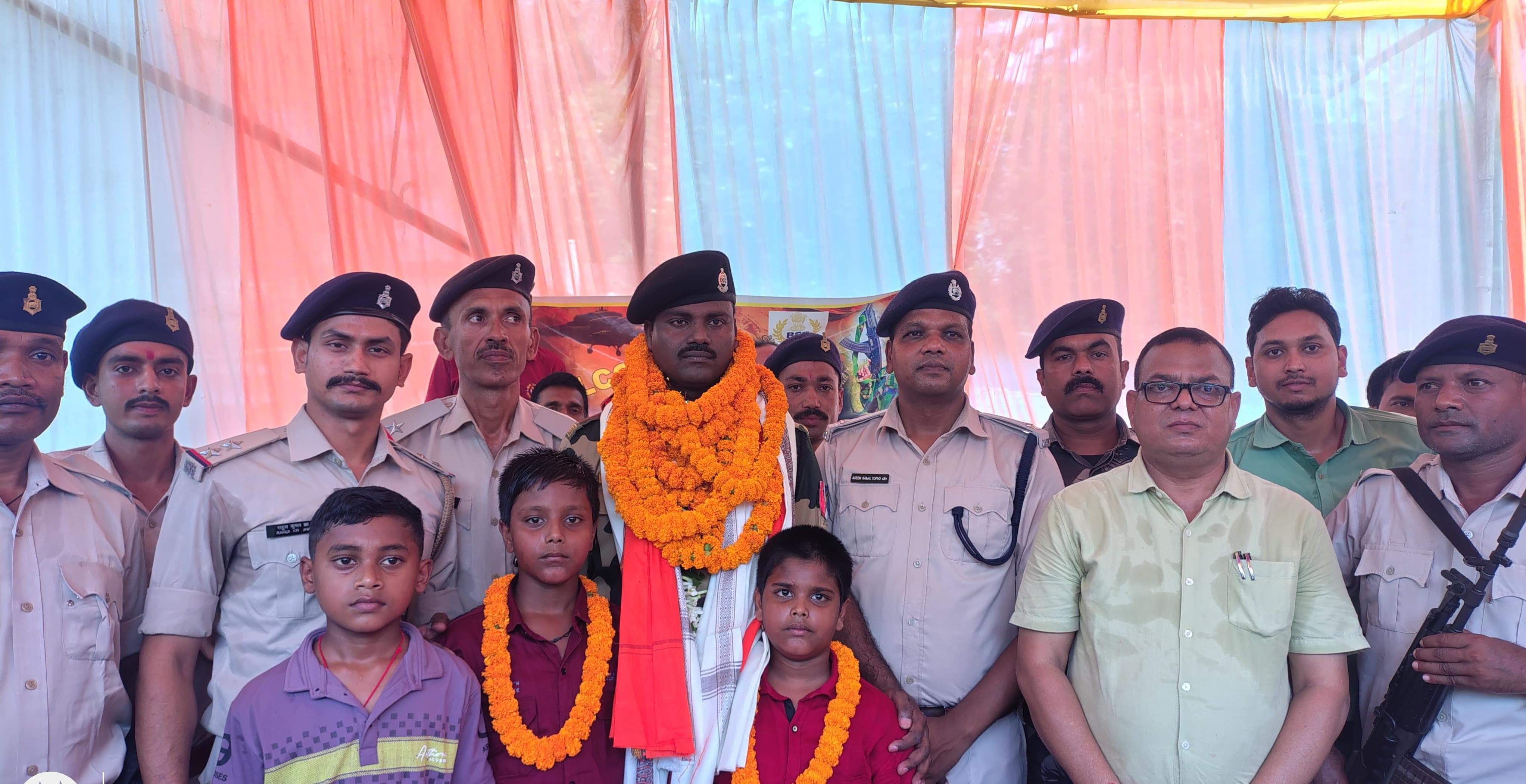 Operation Sindur: घायल होने के बाद भी पकिस्तान की गोलीबारी का कैसे जवाब देता रहा धनबाद का यह वीर जवान, कैसे हुआ स्वागत, पढ़िए !