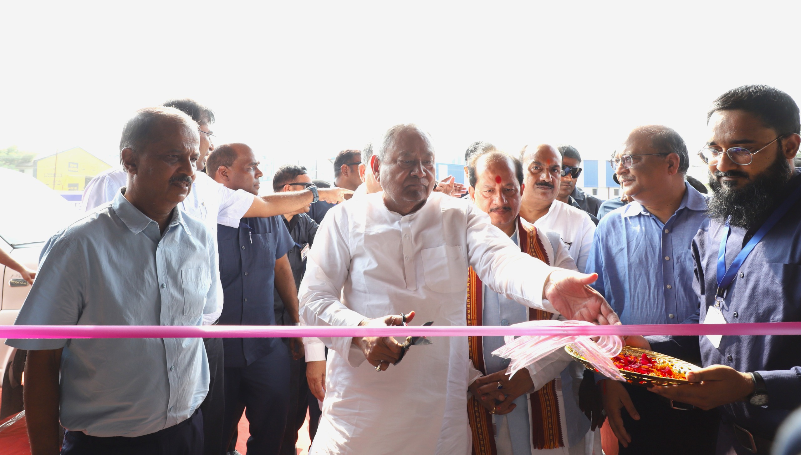 मुजफ्फरपुर में 1200 लोगों को मिलेगा रोजगार, सीएम नीतीश कुमार ने इस नई फैक्ट्री का किया उद्घाटन