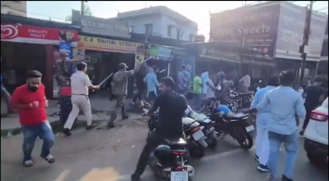 सड़क पर गुंडई: धनबाद में दबंगों के "यूथ विंग" के खिलाफ शुरू हुआ एफआईआर का सिलसिला,पुलिस आगे और क्या करने की तैयारी में,पढ़िए विस्तार से