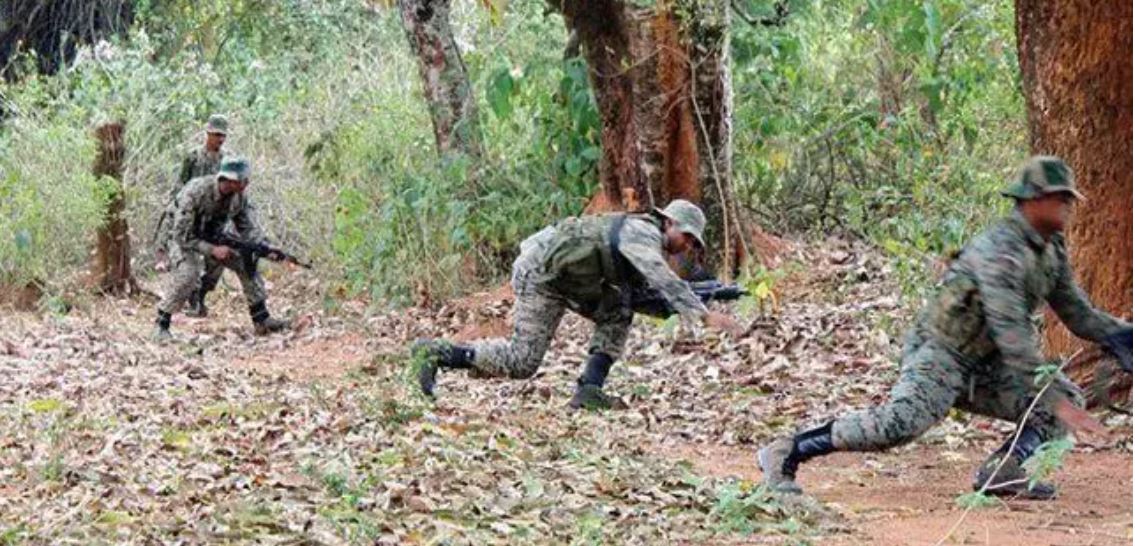 मॉनसून की बारिश में भी माओवादियों की होगी तलाश, नहीं रुकने वाला है एंटी नक्सल ऑपरेशन !