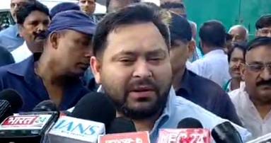 Bihar Politisc:बेरोज़गारी और परिवारवाद पर भड़के तेजस्वी, कहा-जीजा आयोग के साथ बिहार में मेहरारू आयोग भी बना दीजिए