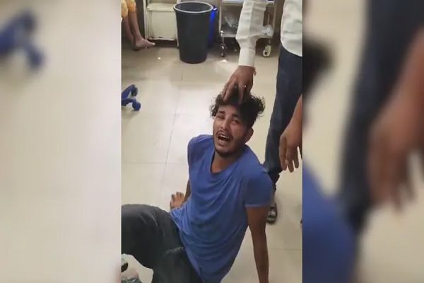 'मेरा एक ही बच्चा था' न ऑक्सीजन दी गई, न दवा...मासूम की मौत पर बेबस पिता ने रो-रोकर डॉक्टरों पर लगाया ये आरोप, VIDEO देख पसीज जाएगा कलेगा 