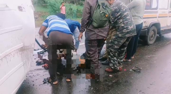 Big Breaking:पश्चिम बंगाल के पुरुलिया में भीषण सड़क हादसा, कार और ट्रक की टक्कर में 9 लोगों की दर्दनाक मौत