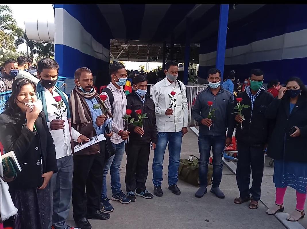 माली में फंसे झारखण्ड के 33 श्रमिकों में से सात की झारखण्ड वापसी,श्रमिकों को कंपनी द्वारा किया जायेगा वेतन भुगतान