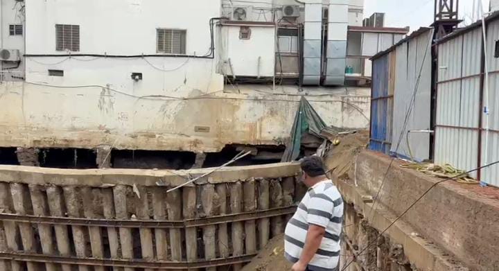 कभी भी जमींदोज हो सकती है पटना के चर्चित हरिलाल मिठाई की बहुमंज़िला इमारत, NDRF मौके पर तैनात, नगर निगम पर उठे कई सवाल