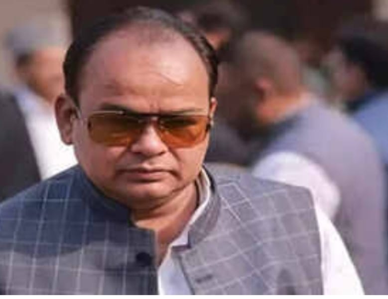 स्वास्थ्य मंत्री जी! झारखंड में एक्सपायरी दवा के चुपके चोरी फेंकने और जलाने का क्या चल रहा खेल, साक्ष्य नष्ट करने का खेल तो नहीं!