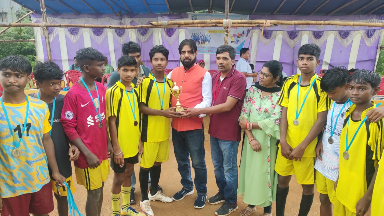 नामकुम में प्रखंड स्तरीय सुब्रतो कप अंतर्राष्ट्रीय फुटबॉल प्रतियोगिता का आयोजन, अंडर 15 और 17 वर्ग में छात्रों ने दिखाया शानदार खेल