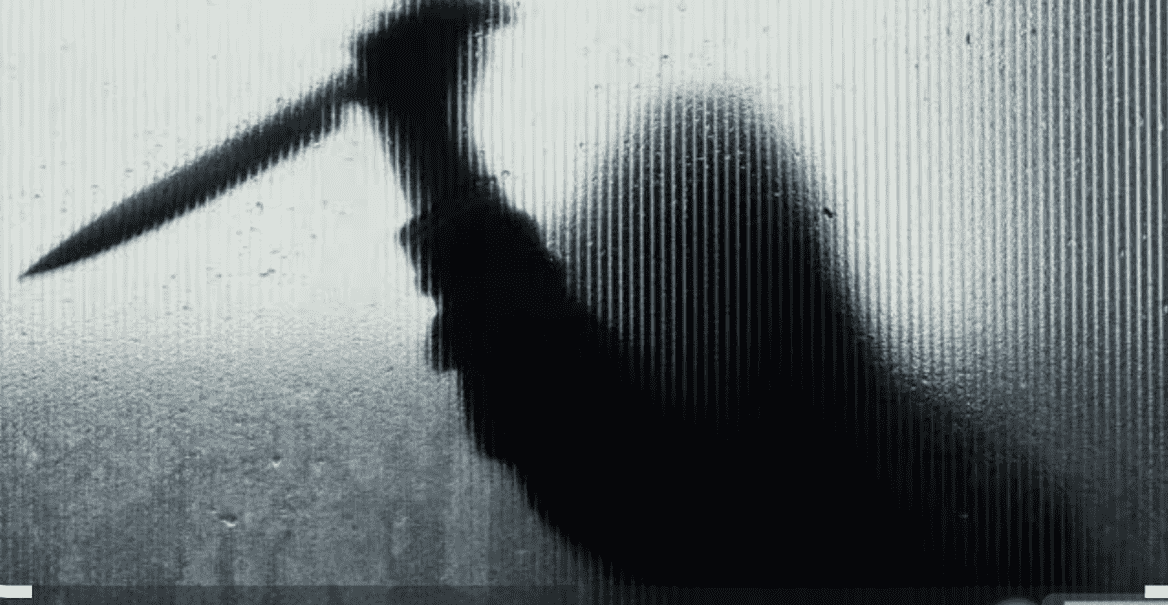 गिरिडीह में खूनी खेल! पत्नी को चाकू मारने वाले पति को परिजनों ने पीट-पीटकर मार डाला