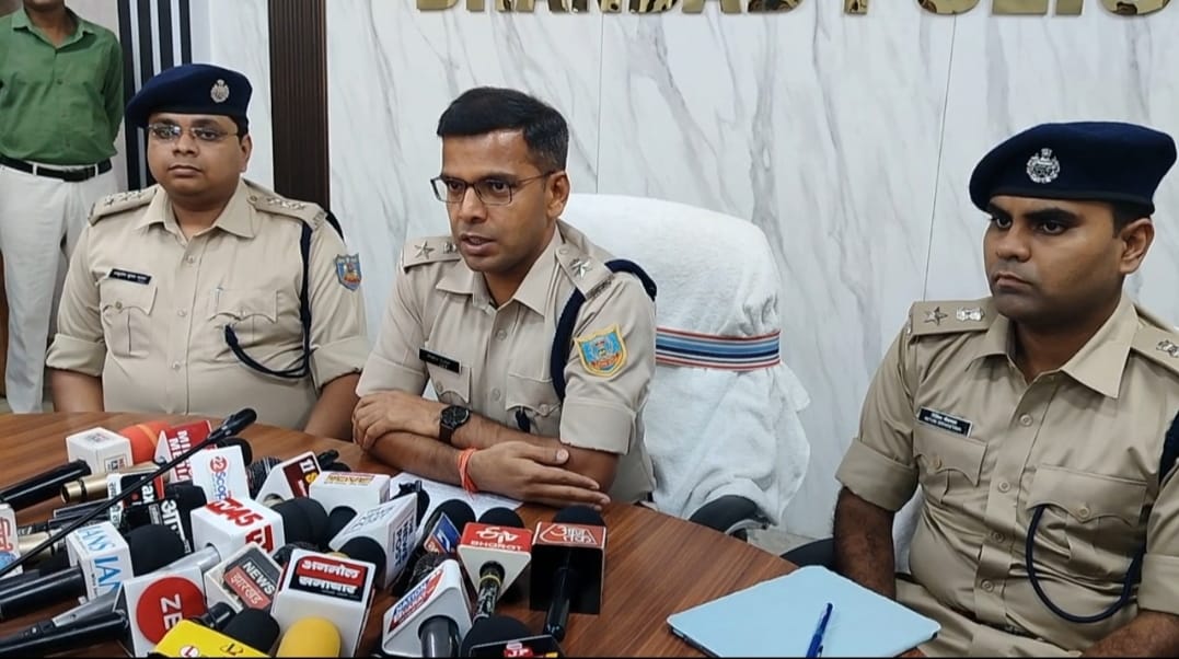 धनबाद पुलिस प्रिंस खान के गुर्गो के इनफार्मेशन पर कैसे जमशेदपुर -चाईबासा तक के क्रिमिनल्स की टोह में है, पढ़िए