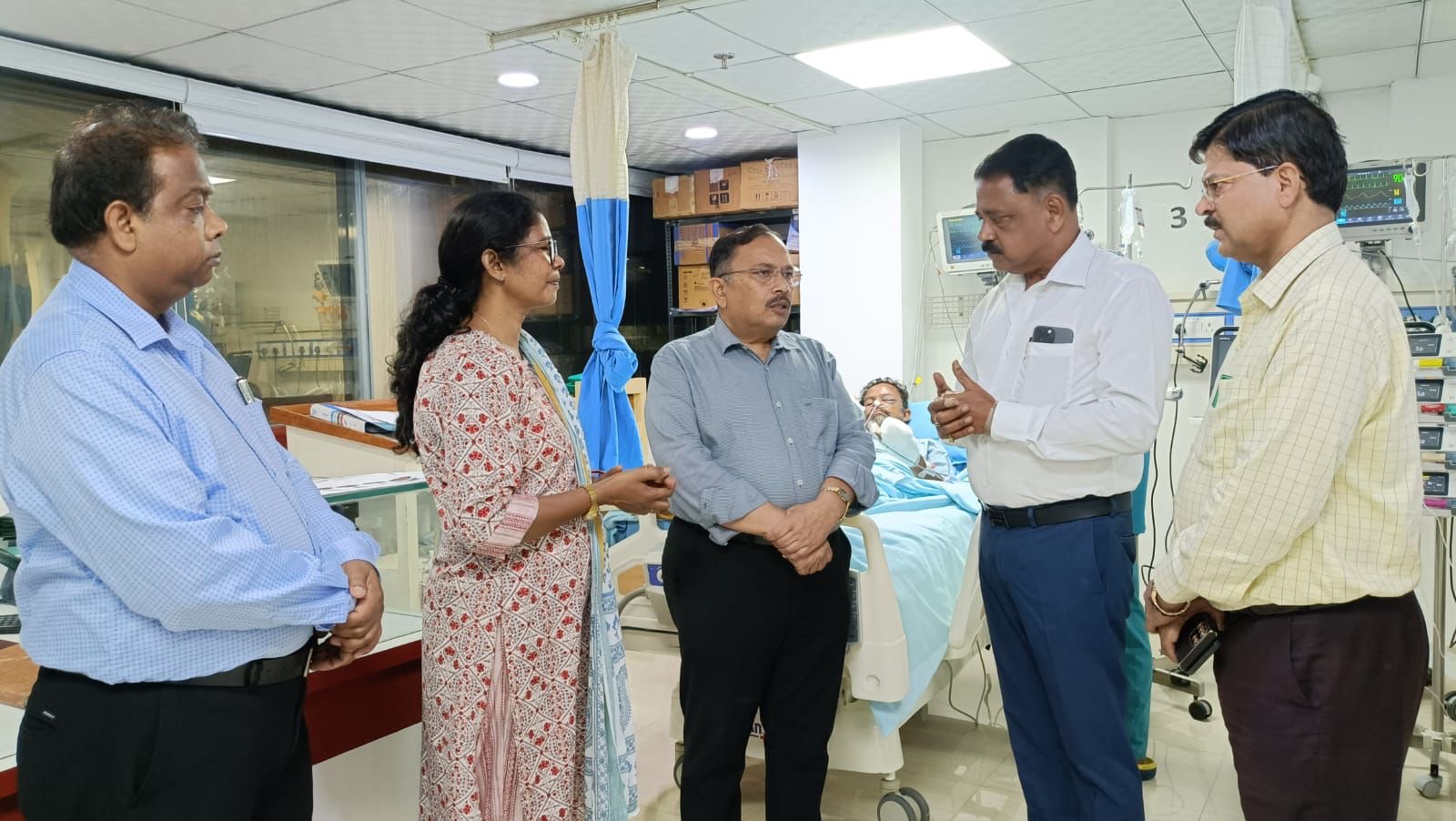 बीमार पूर्व अंतरराष्ट्रीय हॉकी खिलाडी का CM हेमंत ने जाना हाल,मंत्री को दिया निर्देश