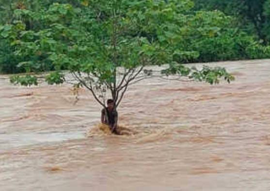 Weather Alert: झारखंड के लिए अगले 24 घंटे हैं भारी, इन 12 जिलों में बाढ़ की चेतावनी, रहें अलर्ट
