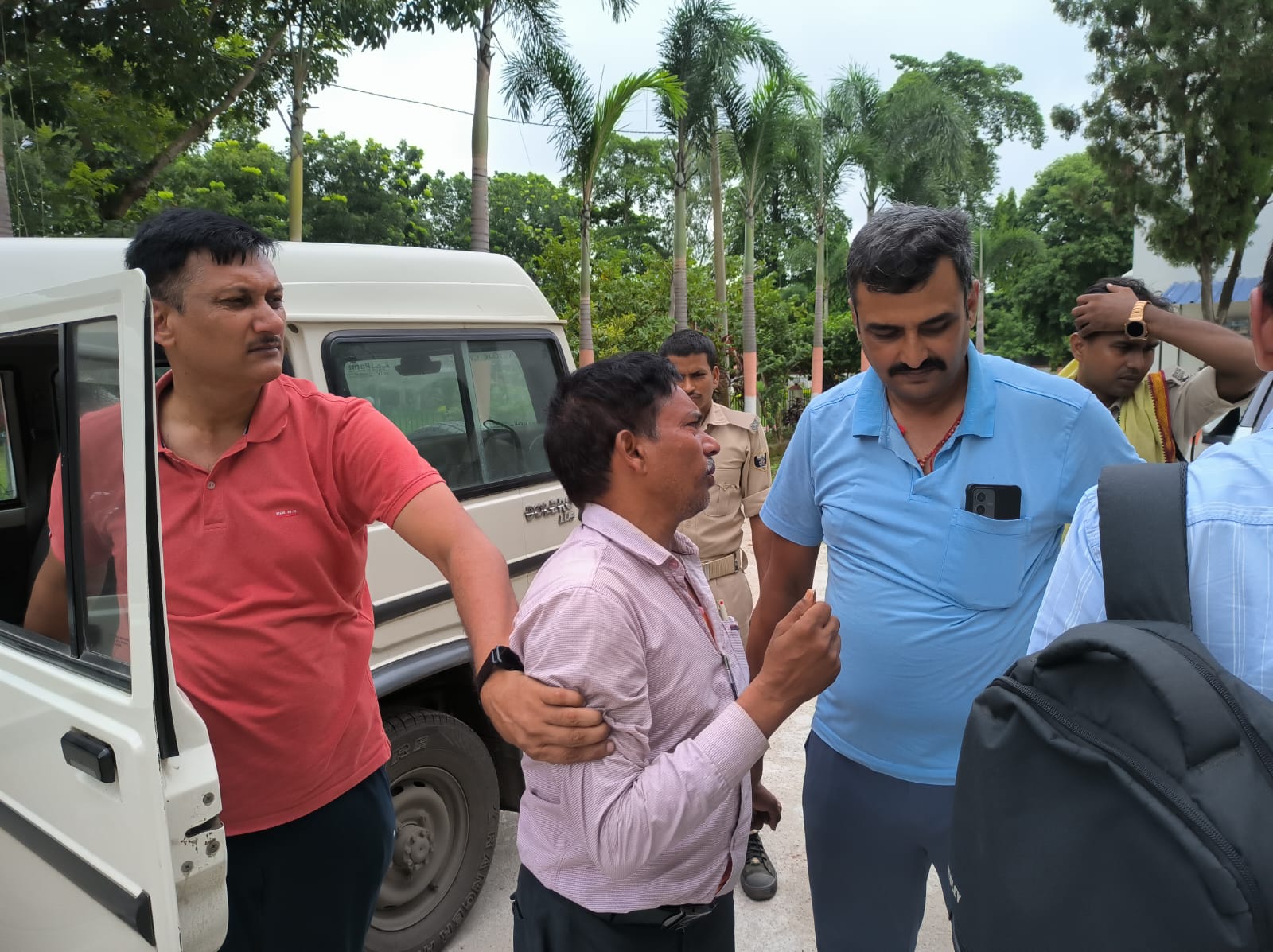 फिर एक लाख रिश्वत लेते रंगे हाथों पकड़े गए अमीन, निगरानी विभाग ने की बड़ी कार्रवाई 