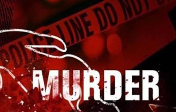 ज़मीन बना जान का दुश्मन! सगे भाई ने अपने भाई-भाभी और भतीजा पर कुल्हाड़ी से किया हमला, इलाज के दौरान महिला की मौत