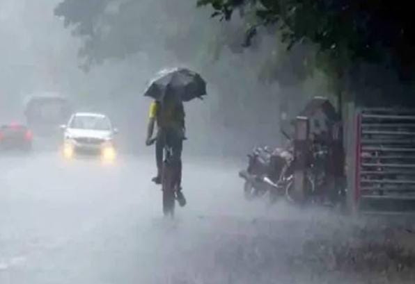 Weather Alert:झारखंड के इन जिलों में आज तेज हवा के साथ होगी झमाझम बारिश, वज्रपात से रहे सावधान