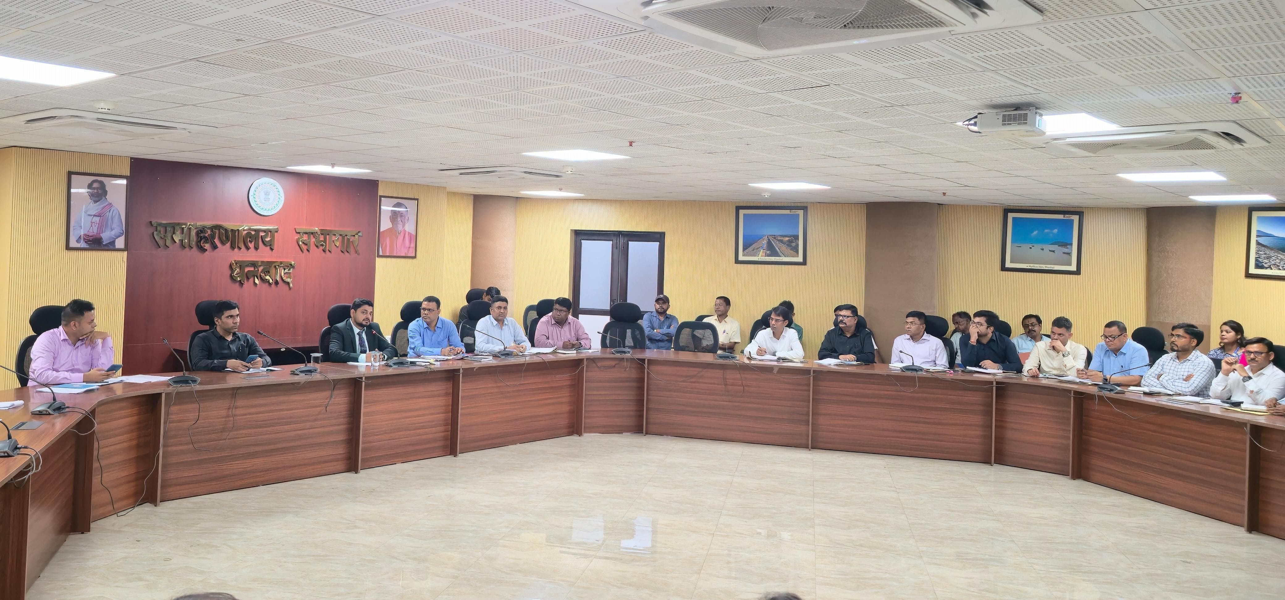 Good News: दस डेसिमल से कम जमीन के लोगों को अब नहीं लगानी होगी अंचल कार्यालय की दौड़ ,पढ़िए -डीसी ने क्या दिया आदेश