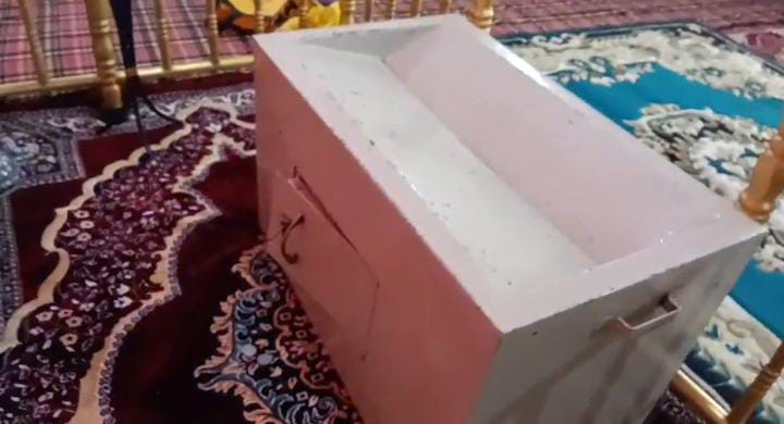 जमशेदपुर में नहीं थम रहा चोरों का आतंक, घर के बाद अब मंदिरों को बना रहे है निशाना, लोगों में आक्रोश