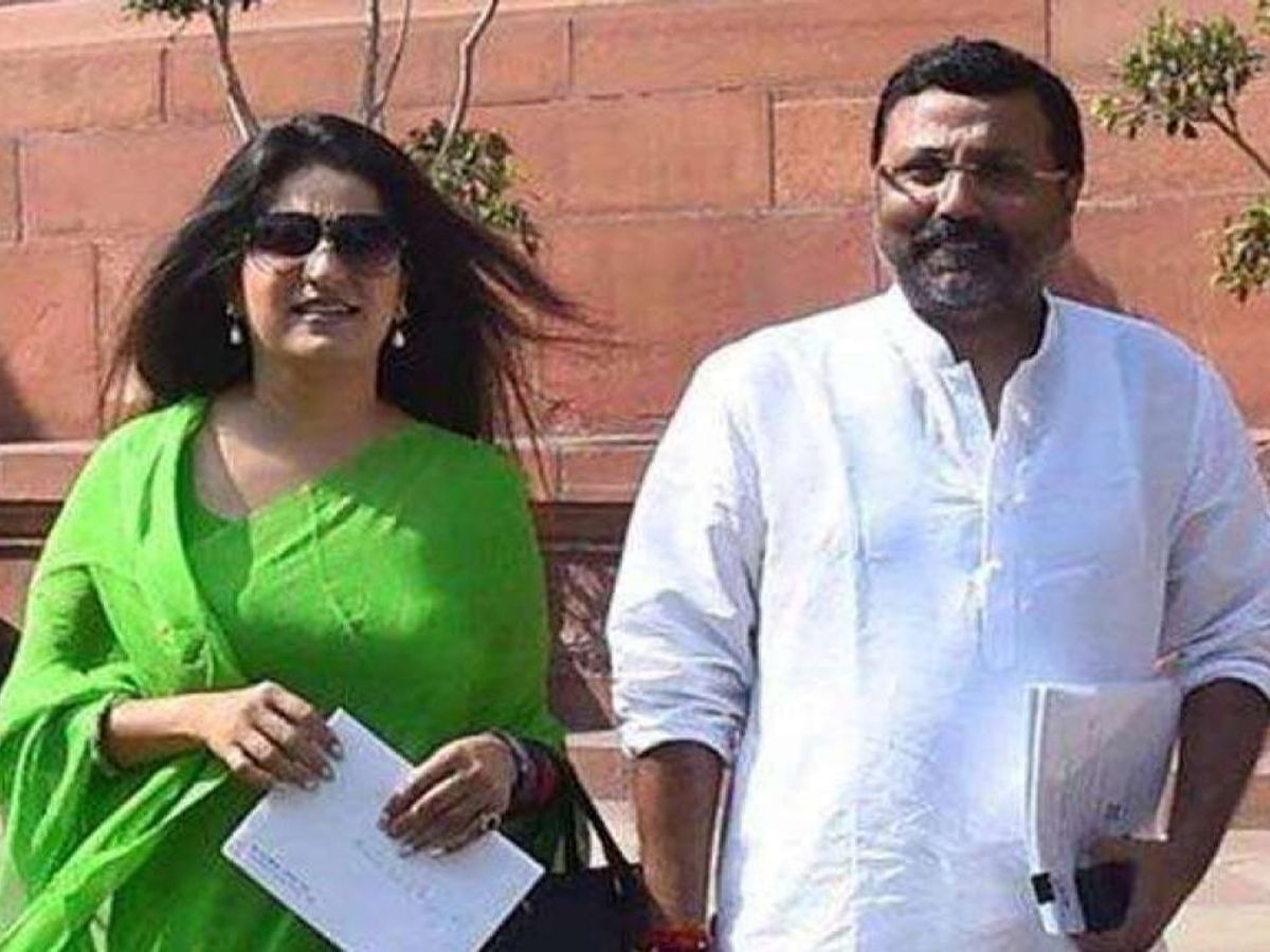 सांसद निशिकांत दुबे  पर 51 मुकदमे, पत्नी के खिलाफ 47 एफआईआर, पढ़िए -क्यों लगातार बढ़ रही मुकदमों की संख्या!