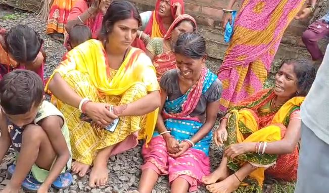 BREAKING: साहिबगंज के बरहरवा में मिथुन रविदास की धारदार हथियार से निर्मम हत्या, गांव में दहशत का माहौल