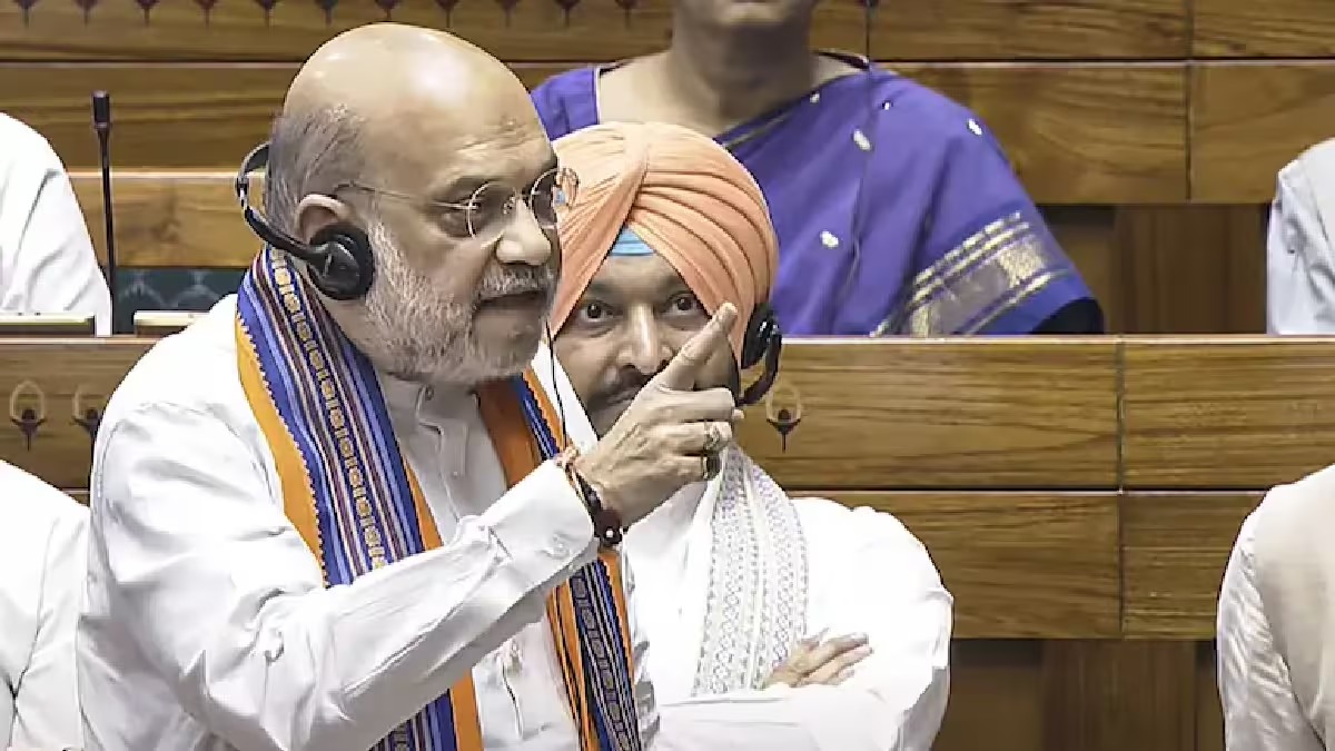 आखिर क्यों डर रहा विपक्ष! PM-CM की गिरफ्तारी वाली विधेयक की लोकसभा में क्यों फाड़ दी कॉपी