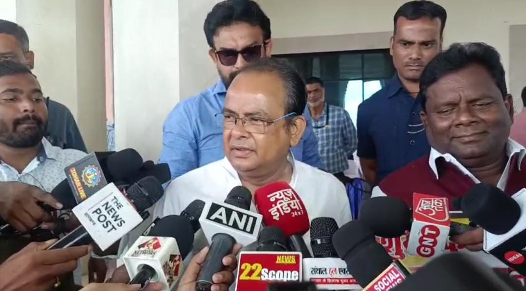 रिम्स 2 पर बवाल : विधानसभा में विपक्ष के लिए मंत्री इरफान अंसारी ने कह दी बड़ी बात