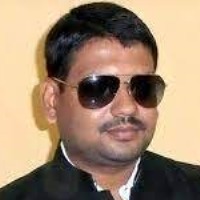 बहुचर्चित नीरज सिंह हत्याकांड :  ट्रायल कोर्ट का आया फैसला-पूर्व विधायक संजीव सिंह सहित कुल दस आरोपी हुए बरी !