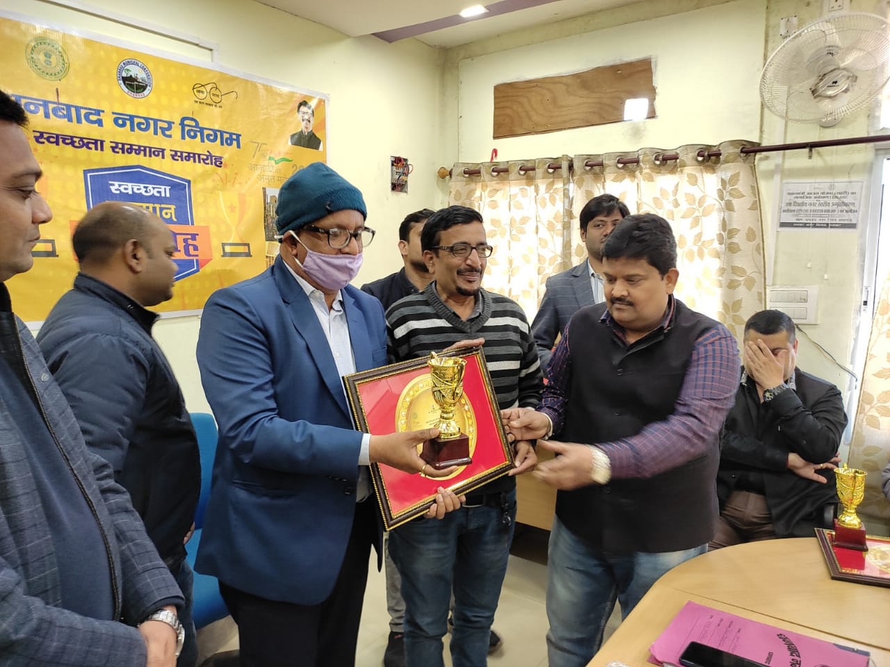 250 स्क्वायर फीट तक की दुकानों में ट्रेड लाइसेंस के लिए होल्डिंग नंबर की अनिवार्यता समाप्त