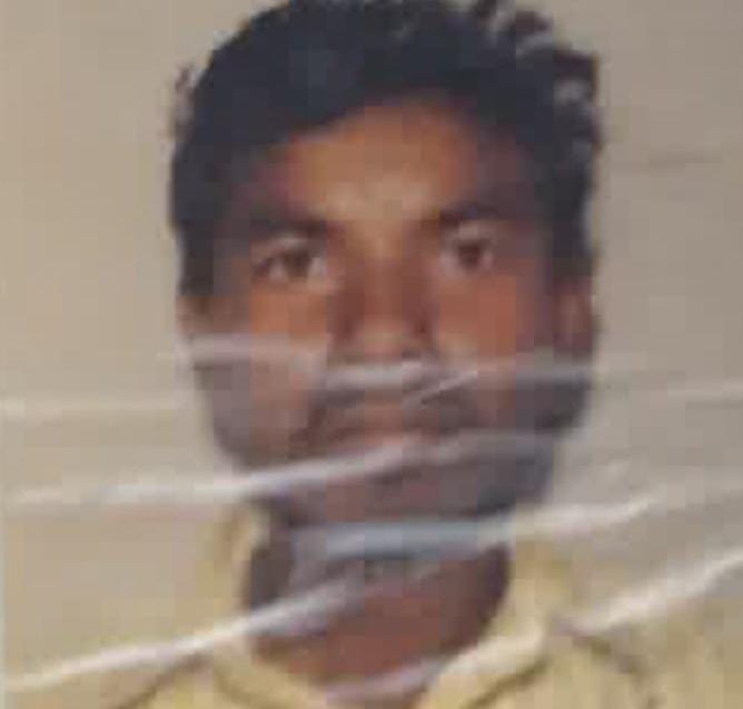 सरायकेला के धोलाडीह में युवक ने फांसी लगाकर की आत्महत्या, पढे वजह