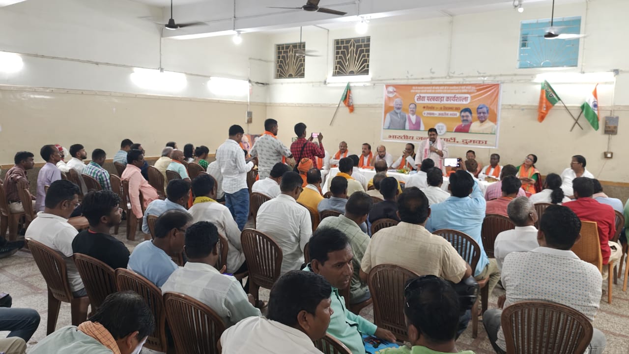 सूर्या हांसदा एनकाउंटर के बहाने रविन्द्र राय ने राज्य सरकार पर साधा निशाना, बसंत सोरेन ने किया पलटवार