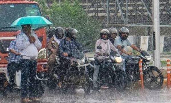 Weather Alert:झारखंड में फिर सक्रिय हुआ मानसून, अगले 1 सप्ताह तक गरज के साथ होगी बारिश,पढे IMD का अपडेट