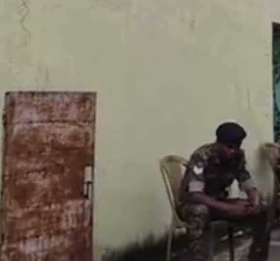 BIG BREAKING: धनबाद के वासेपुर में NIA की बड़ी छापेमारी, टेरर फंडिंग से जुड़ा हो सकता है मामला !